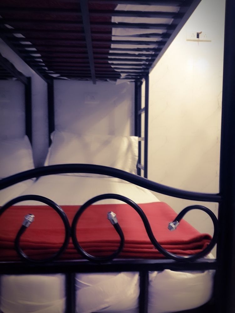 Star Dormitory Мумбай Екстериор снимка