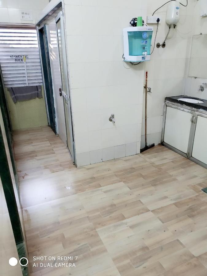 Star Dormitory Мумбай Екстериор снимка