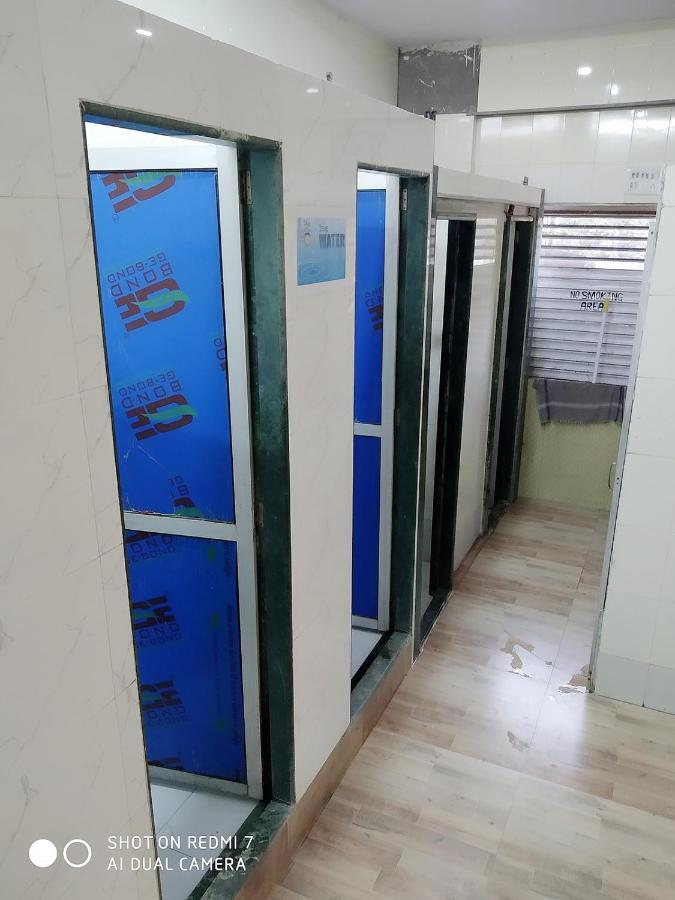 Star Dormitory Мумбай Екстериор снимка