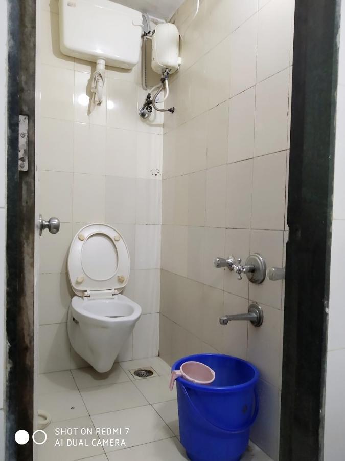 Star Dormitory Мумбай Екстериор снимка